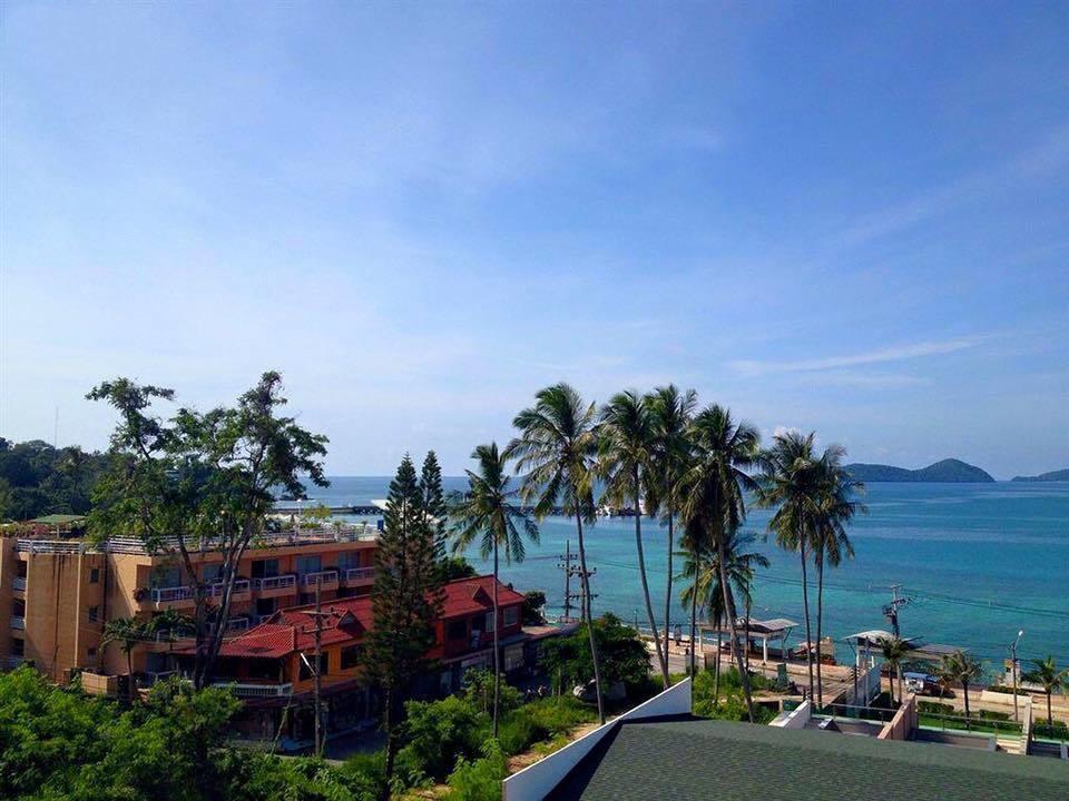 Seaview At Cape Panwa Lägenhet Rum bild